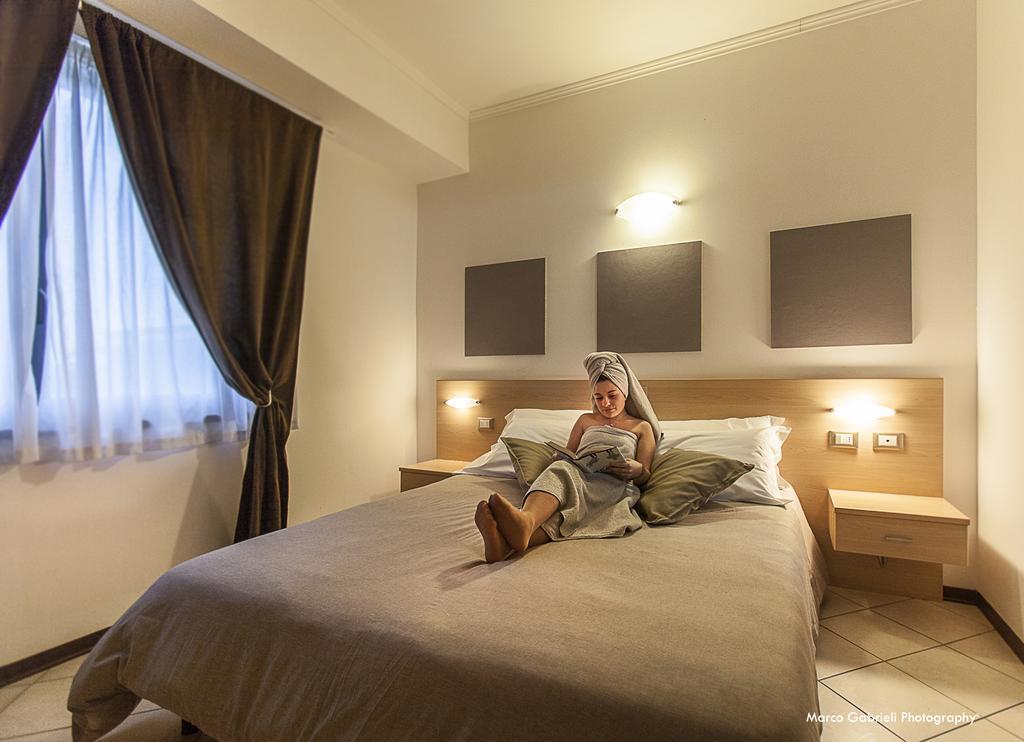 Hotel Bussana Porto Tolle Δωμάτιο φωτογραφία