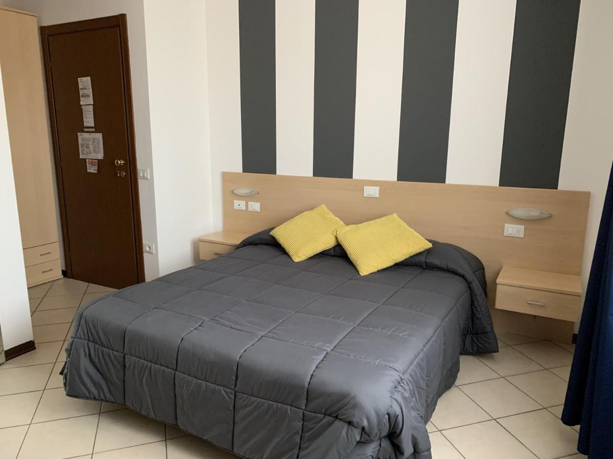 Hotel Bussana Porto Tolle Εξωτερικό φωτογραφία
