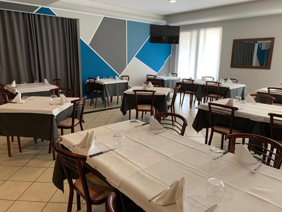 Hotel Bussana Porto Tolle Εξωτερικό φωτογραφία