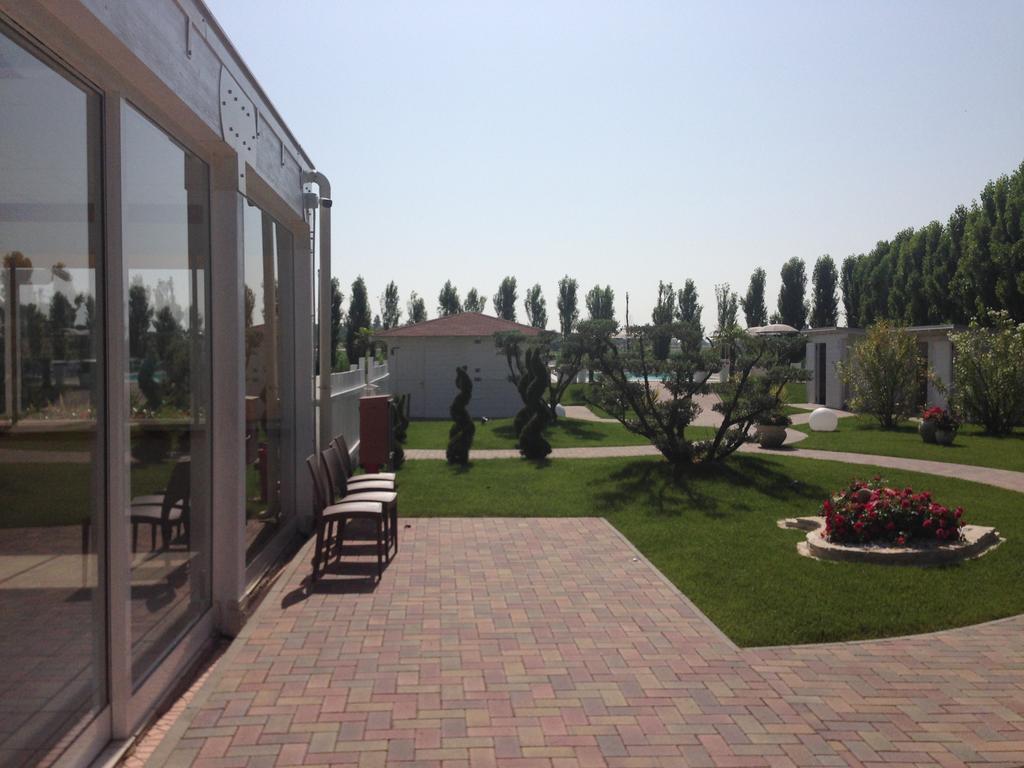 Hotel Bussana Porto Tolle Εξωτερικό φωτογραφία