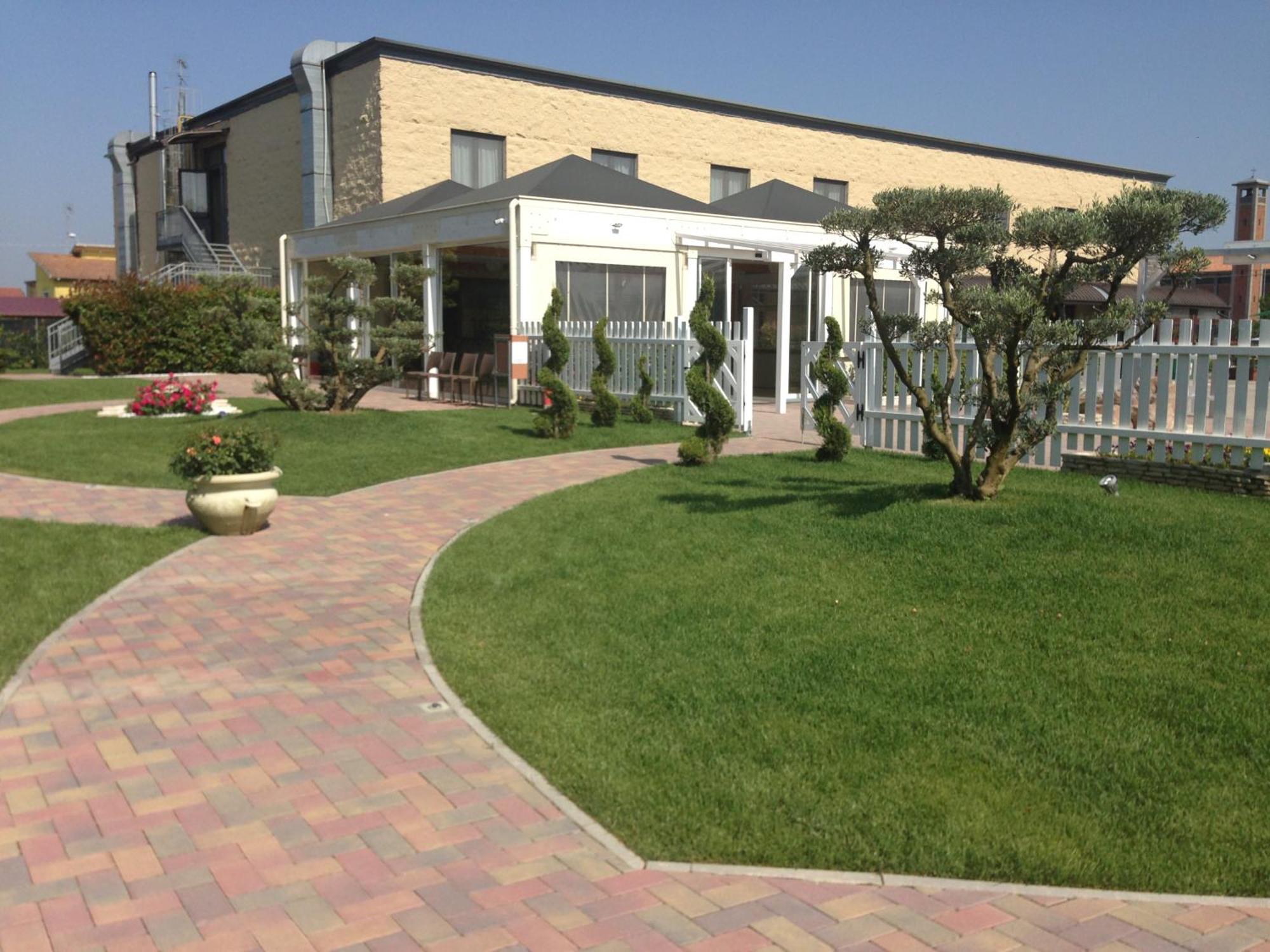 Hotel Bussana Porto Tolle Εξωτερικό φωτογραφία