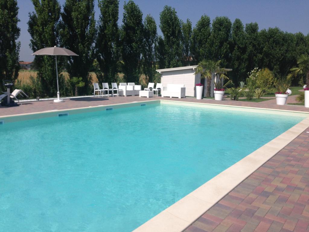 Hotel Bussana Porto Tolle Εξωτερικό φωτογραφία