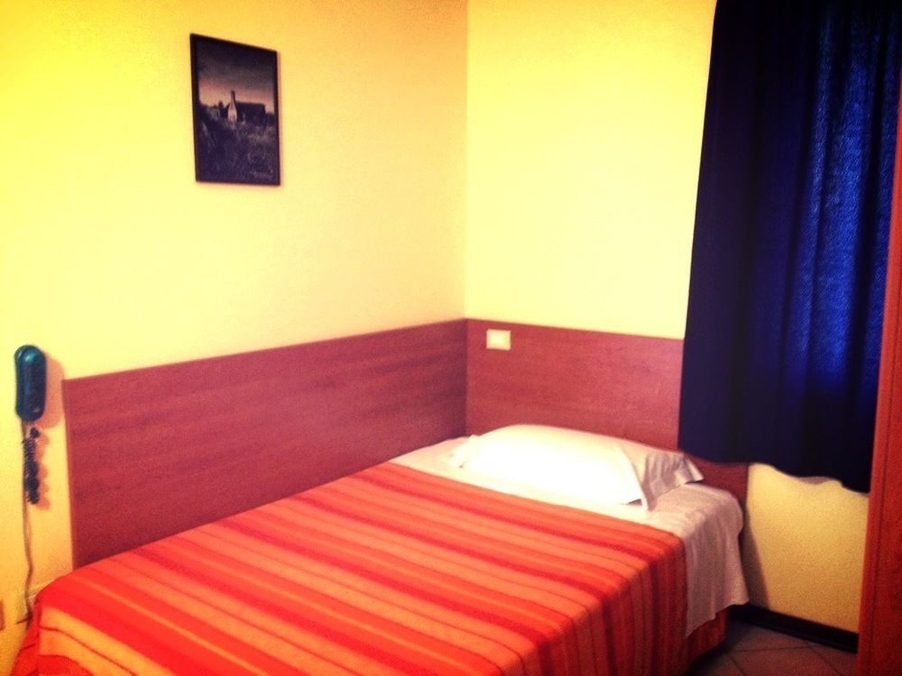 Hotel Bussana Porto Tolle Εξωτερικό φωτογραφία