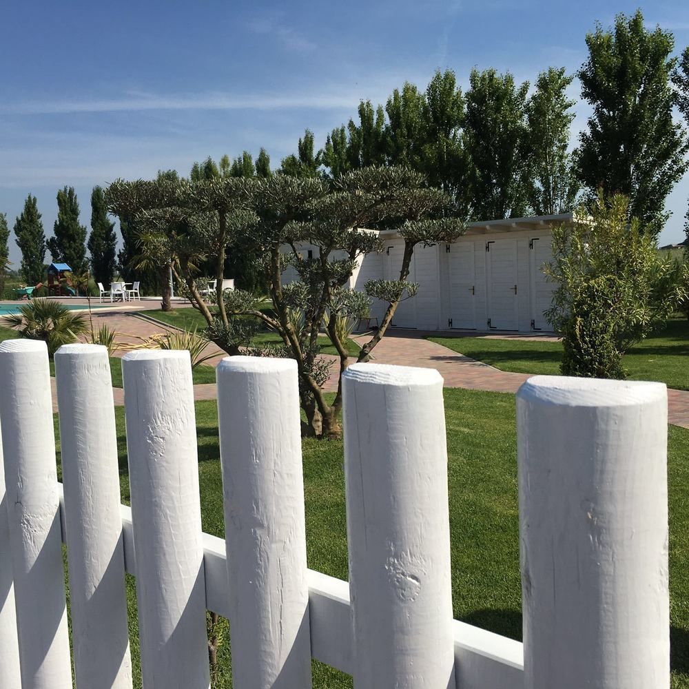 Hotel Bussana Porto Tolle Εξωτερικό φωτογραφία